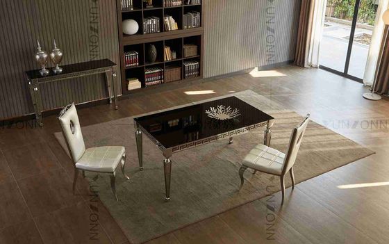 قیمت خوب میز ناهار خوری شیشه ای سیاه و سفید مختصر پاهای زاویه دار حک شده برای اتاق غذاخوری آنلاین